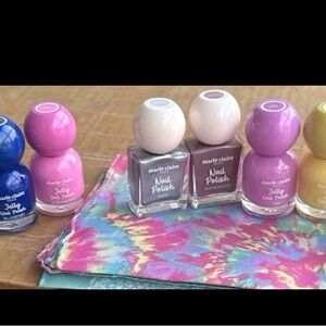 ube, blueberry, lemon, strawberry, mocha mousse, watermelon  and mint